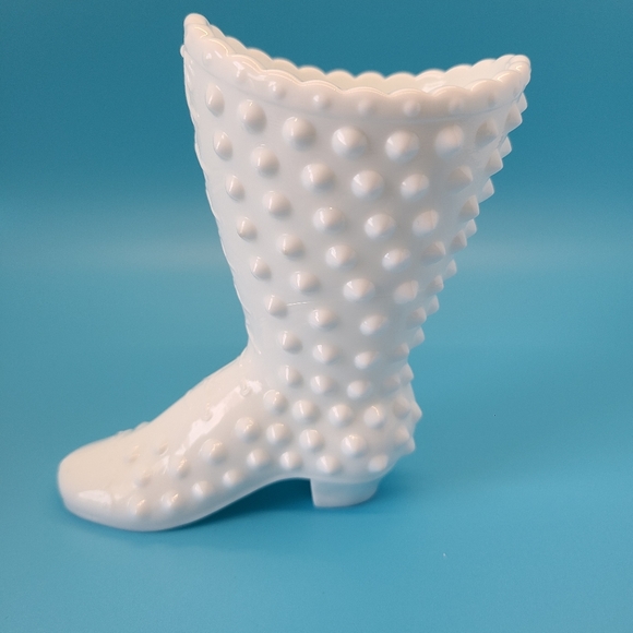 Fenton Milk Glass Hobnail Boot - Picture 3 of 8